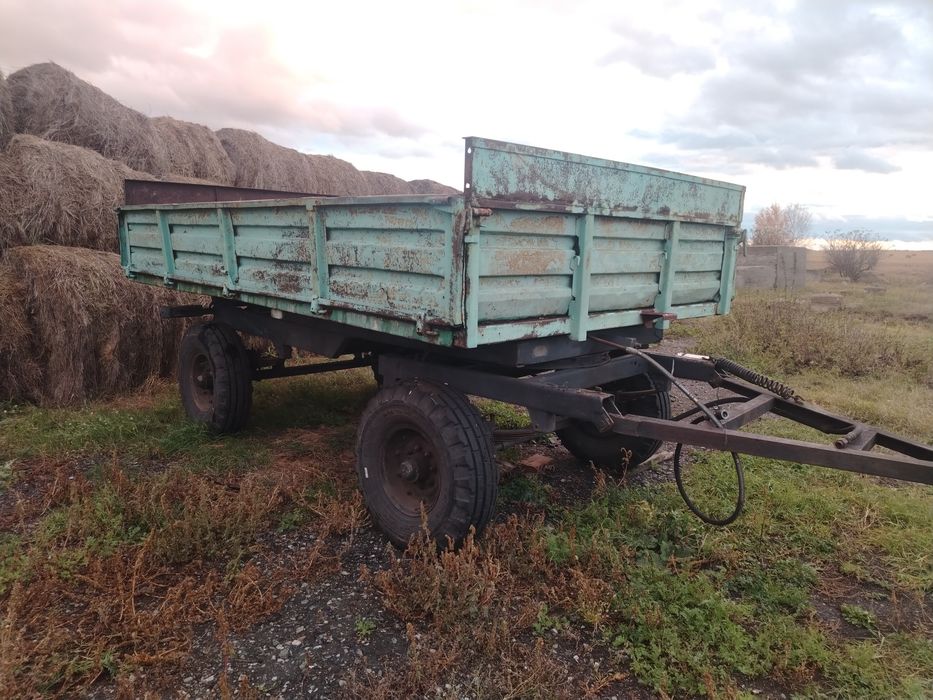 Продам прицеп 4 птс