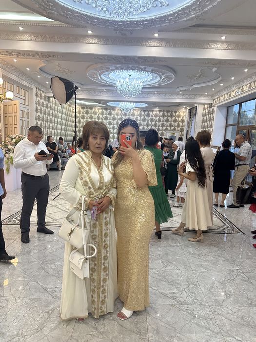 Продаётся платья