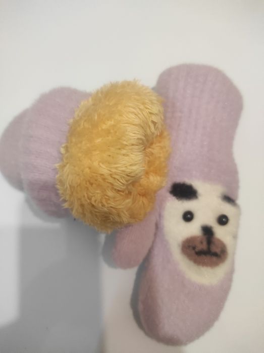 Варежки за 1000 серенивые.