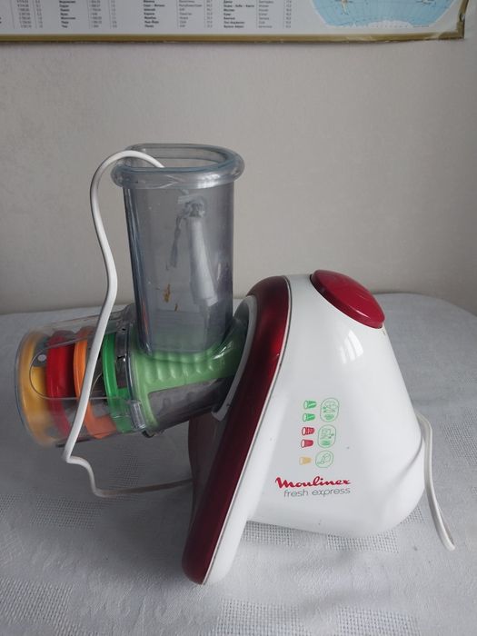 Продам мультирезку Мулинекс