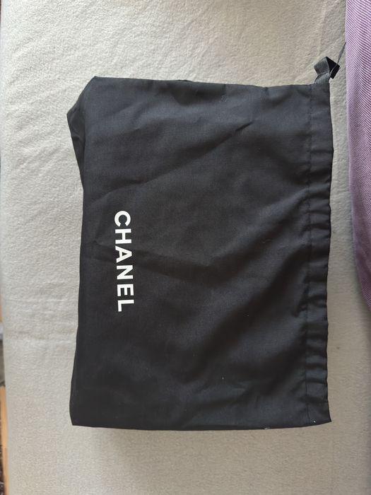 Vand geanta Chanel