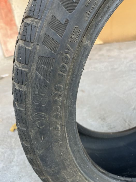 продам шины зимние 18