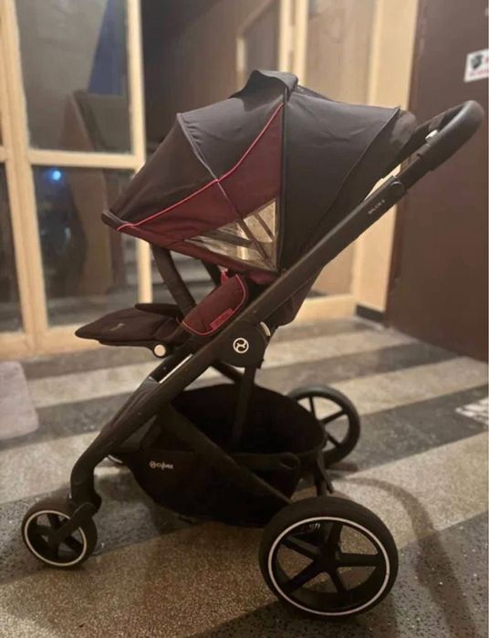 Нови бебешки вещи- гърне, играчки, овлажнител и комбинирана количка