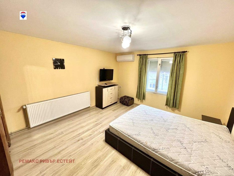 Продава се Къща в Русе, Широк център - 90 кв.м за 1155 €/кв.м - Снимка #9
