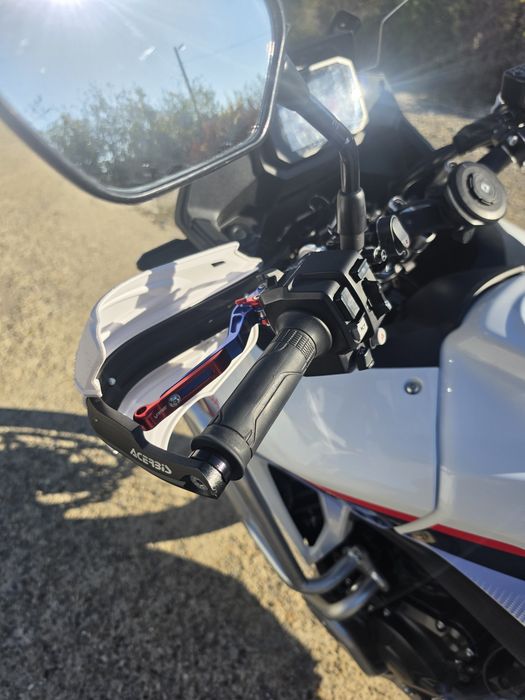 Honda transalp 750XL cu multe dotari de calitate