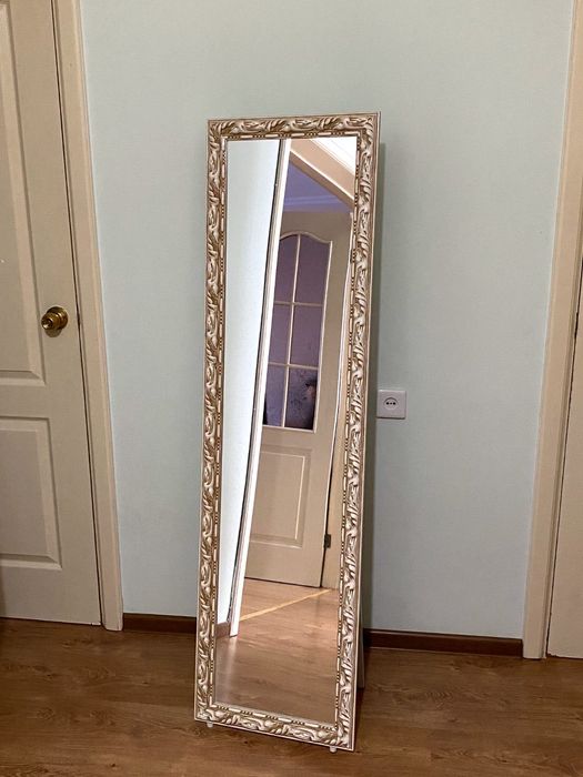 Зеркало, напольное