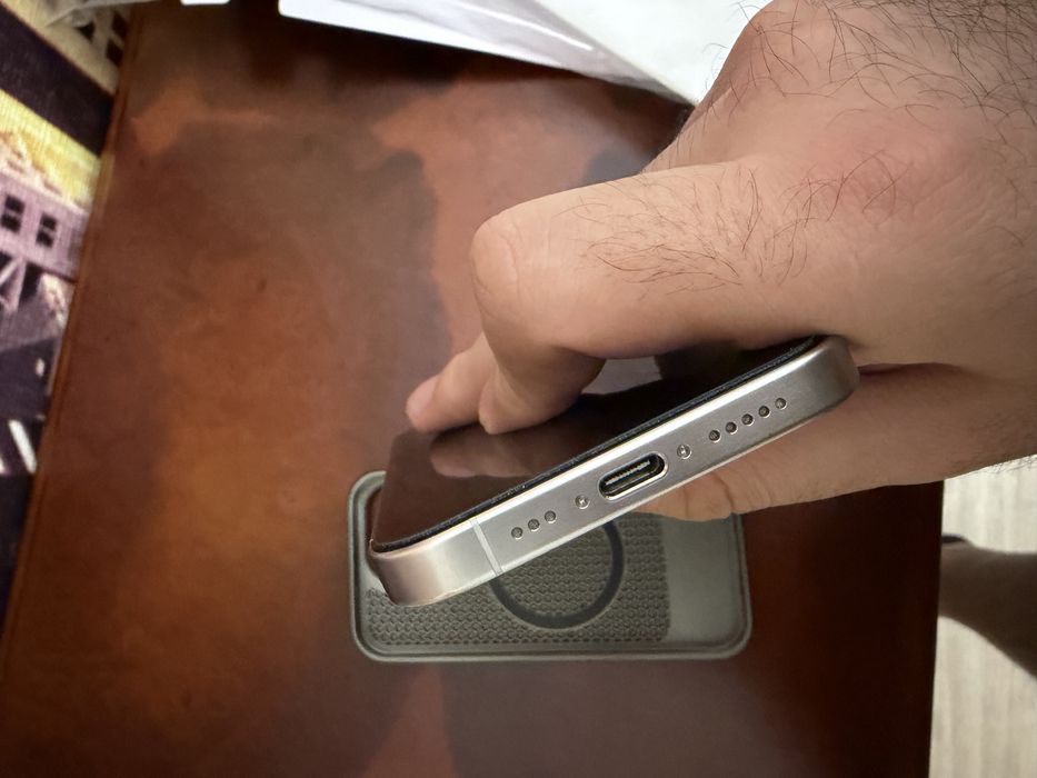 Iphone 15 pro 256 gb