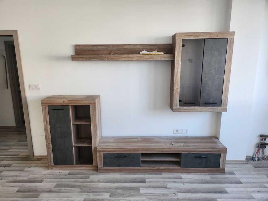 Холна секция,орех и черно