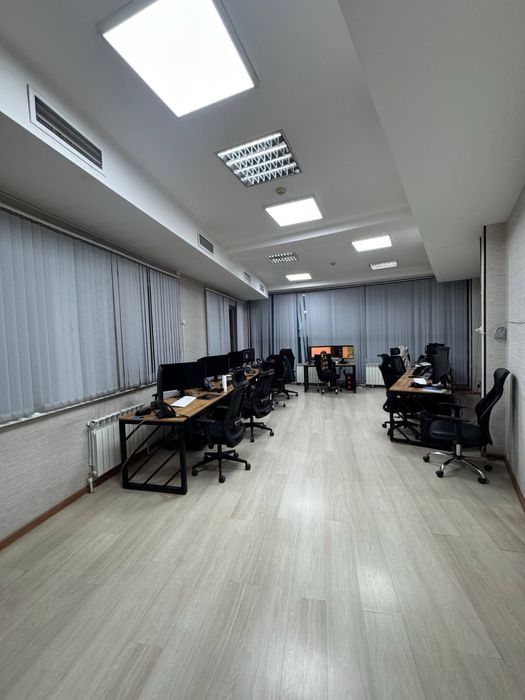 Аренда под офис 170м2 4 комната , метро Пушкин! 2550$