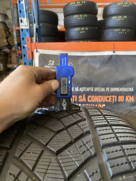 Anvelope iarna 255/50/21 Goodyear Ultra Grip Performance + 255 50 21