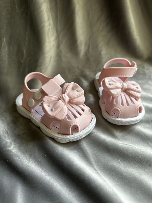 Босоножки детские