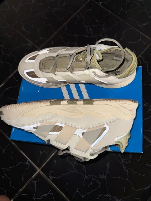 Adidași Adidas mărimea 42,5