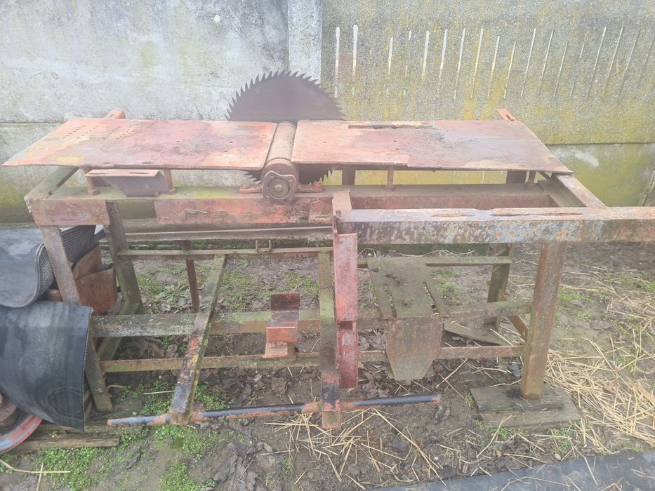 Masă circular tractor