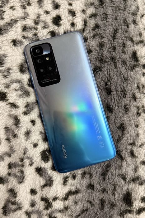 Продам телефон Redmi 10