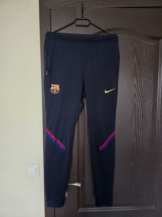 Анцуг Nike Barcelona