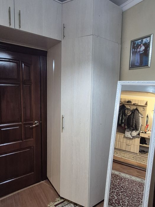 Шкаф очень в хорошем состоянии