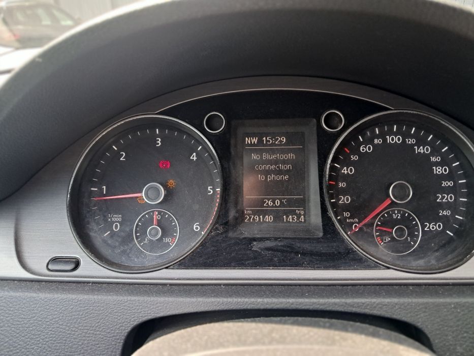 VOLKSWAGEN Passat 2012 — imagine 4