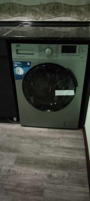 3 Хонали УЙ ижарага берилади Тозза уй!!