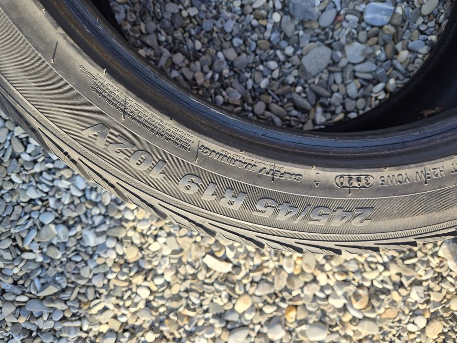 Vând cauciucuri 245/45/19 M+S set complet imp Germania