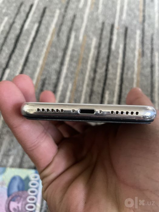 Iphone X. Sotiladi
