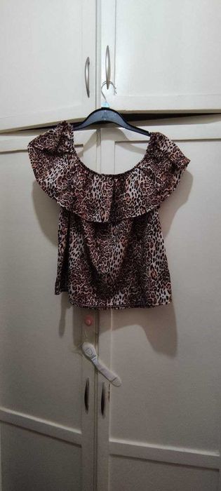 Юбка, блузка, штаны, халат, футболка женские 52-54 размер