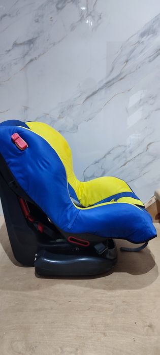 Продается авто кресло