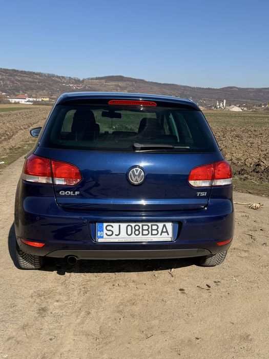 Volkswagen Golf VI