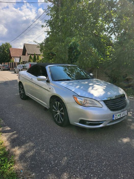 Chrysler 200 , 62000 KM