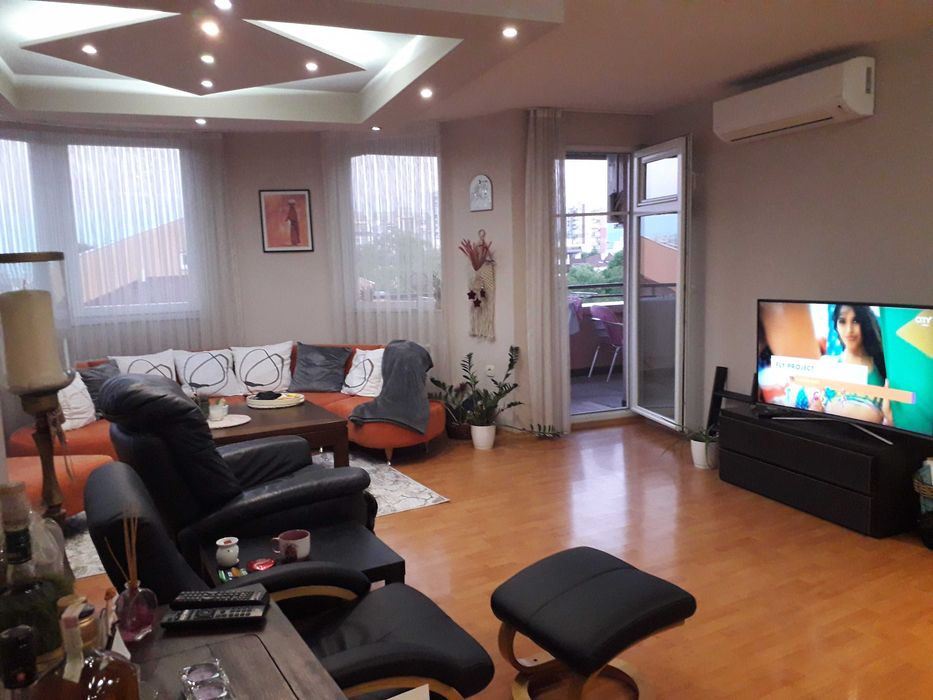 Продава се Тристаен апартамент в Пловдив, Въстанически - 113 кв.м за 1850 €/кв.м - Снимка #20