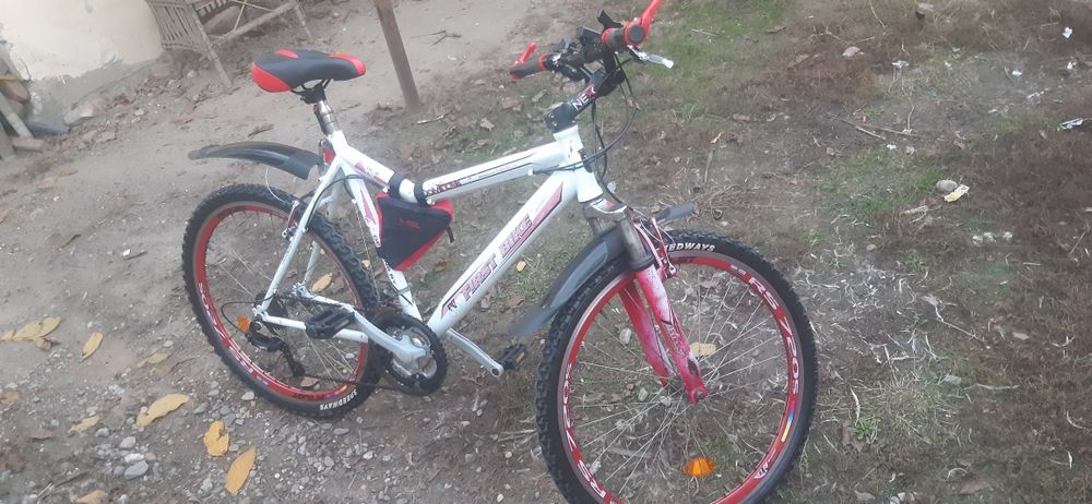 Vand bicicleta.Mtb personalizata