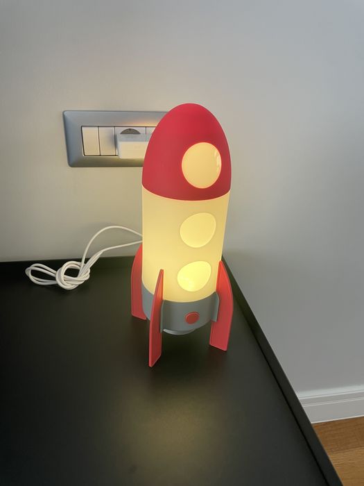 Veioza racheta ikea