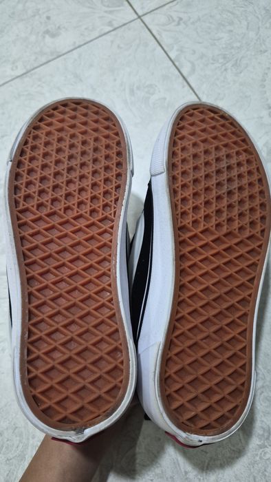 Кроссовки vans knu skool