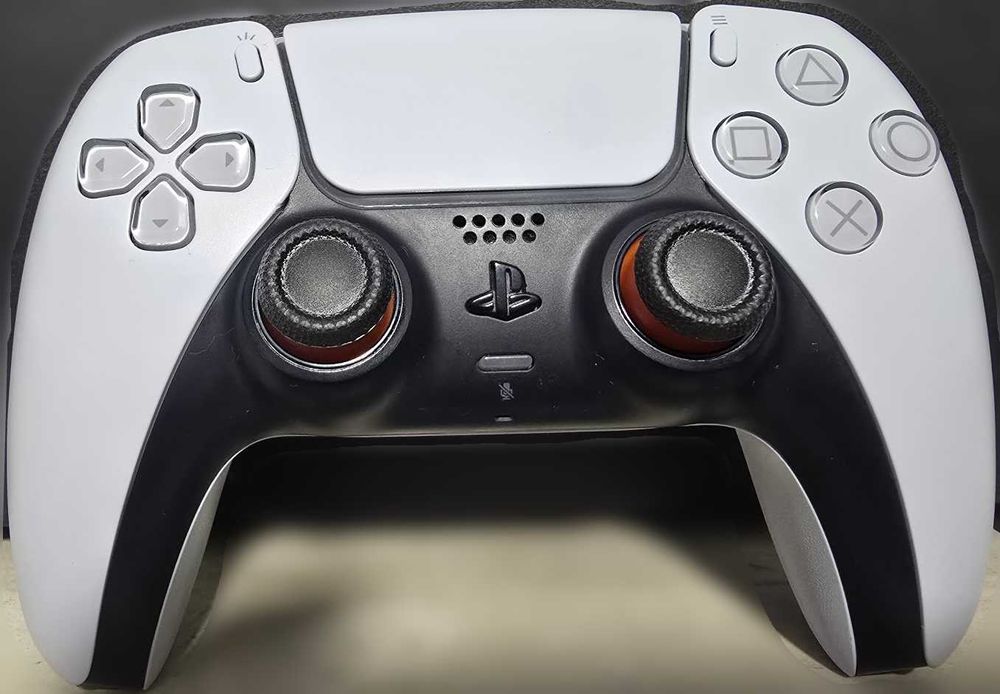 Dualsense Controller Playstation 5 с бездрифтови Hall Effect стикове