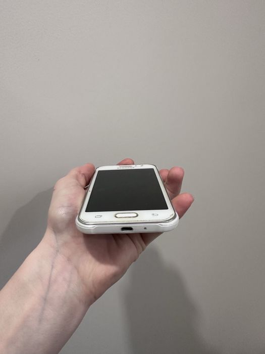 продам самсунг телефон