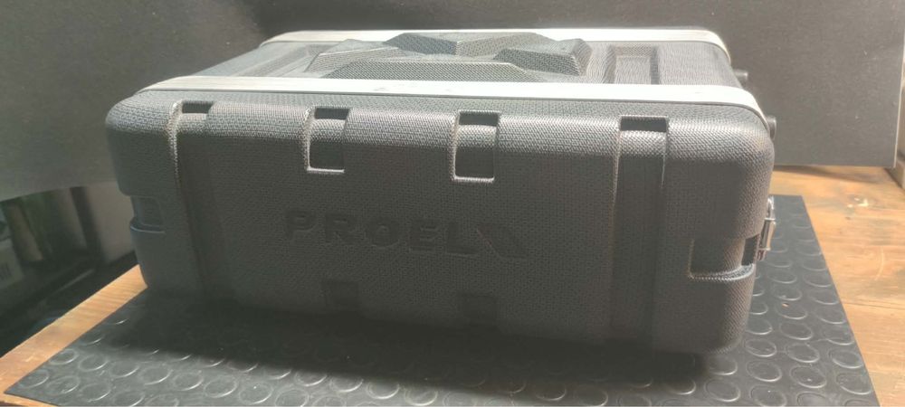 Микрофони- професионален сет 2х Shure SLX4/SLX2 SM58 (R5) в Кейс Proel