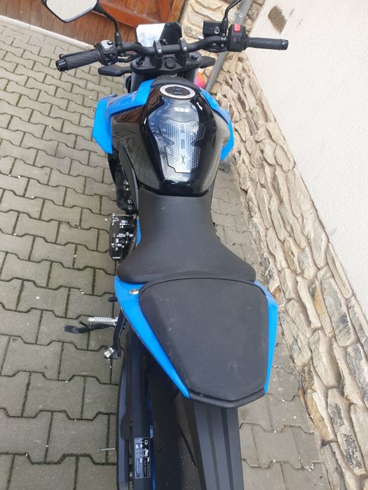Suzuki GSX 8S  2023 ABS TC  gsxr g s x s