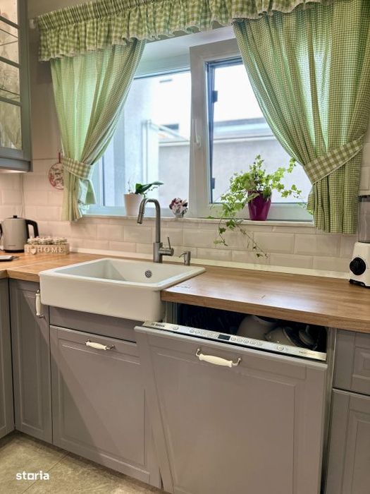 Vila Ultra Lux cu 6 camere | 314 mp utili | Pardoseala cu Marmura | Zo