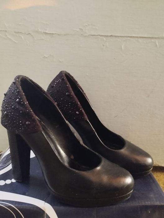 Туфли, сапоги, босоножки