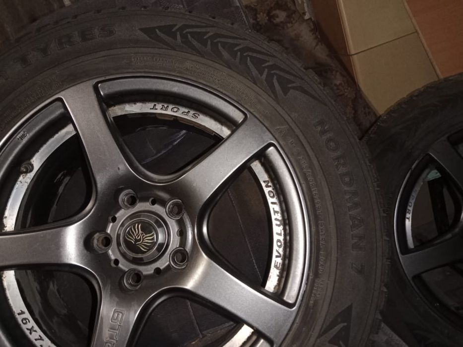 Продам шины с дисками