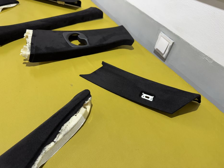 Таван, колонки и прилежащи пластмаси в алкантара е61