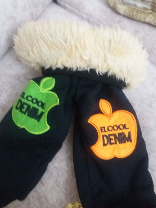 Срочно.Штаны с  меховым начесом на мальчика от 8 мес до 1,5 года.