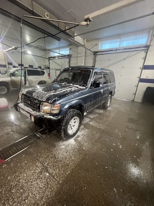 Митсубиси Паджеро 2