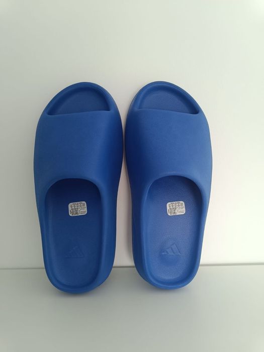 Yeezy slide azure blue NOI