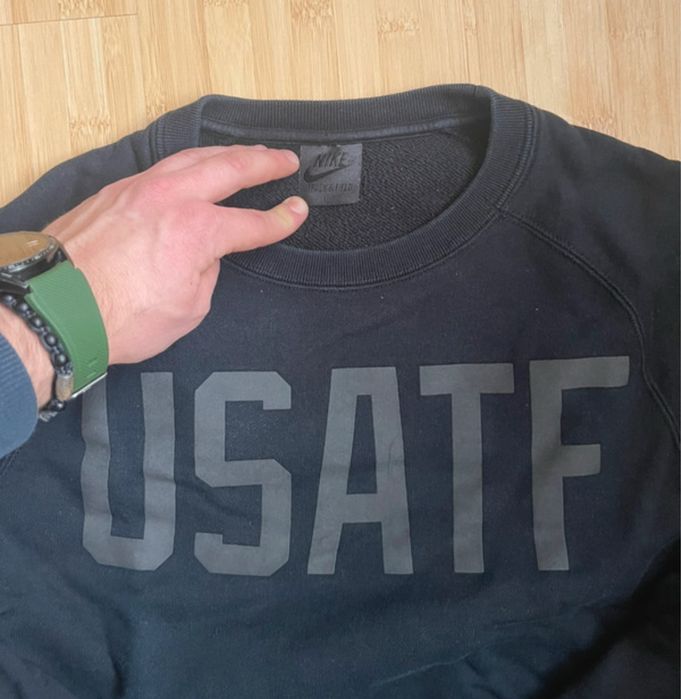 Bluza Nike in stare foarte buna