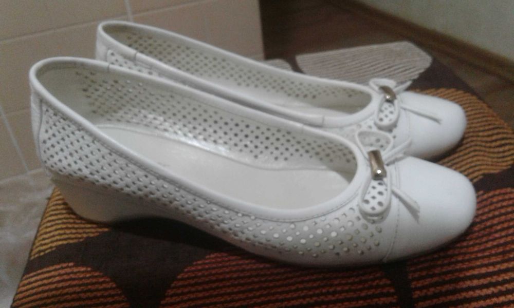 Балетки из натуральной кожи