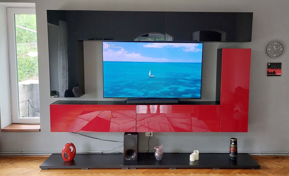 Vând mobila de sufragerie