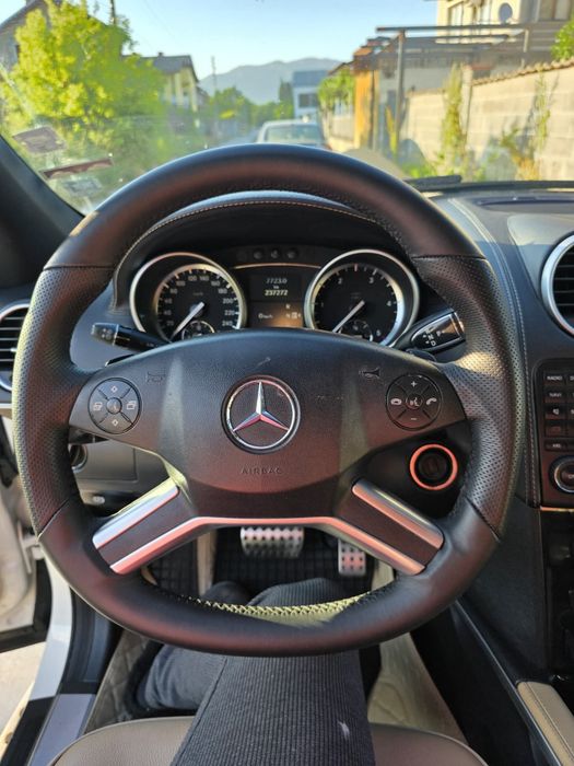 Mercedes ML350 Grand Edition