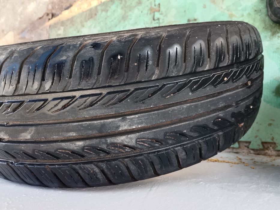 Продам шины летние