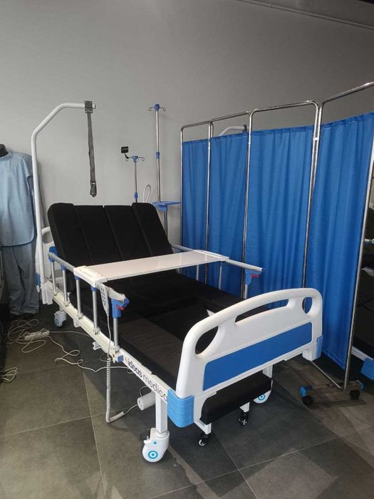 Медицинская кровать ID-C-08 многофункциональная