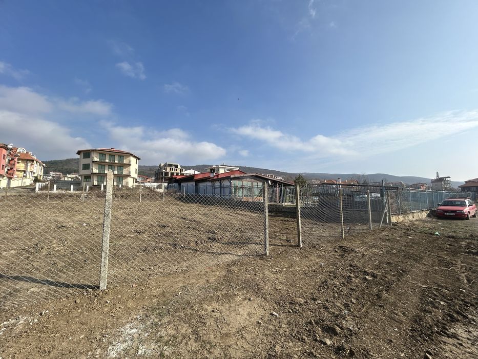 Продава се Парцел в Свети Влас - 421 кв.м за 131 €/кв.м - Снимка #12